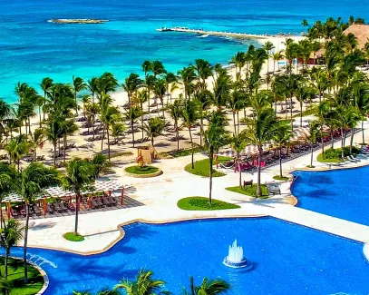 Barcelo Maya Grand Resort